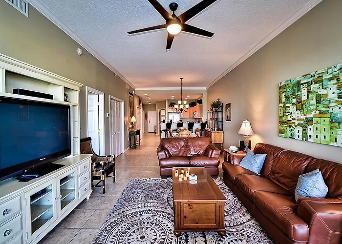 Apartment Harborview Grande 705